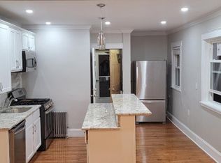 290 Fuller St FLOOR 3, Dorchester Center, MA 02124