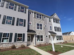 2457 Spring Water Cir, Lancaster, PA 17601