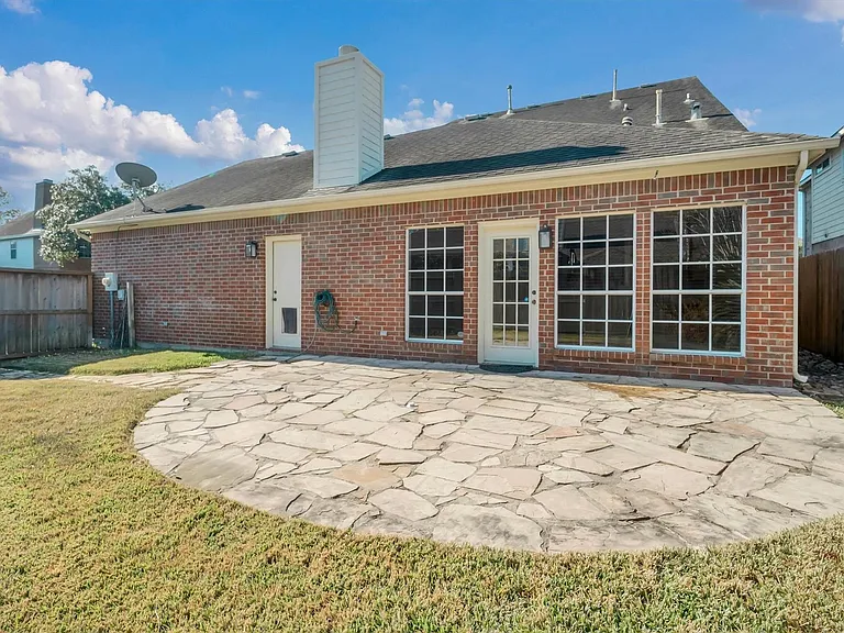 20002 Barton Creek Ct — Photo 6