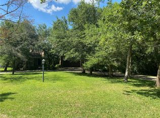 3015 Hummingbird Cir, Bryan, TX 77807