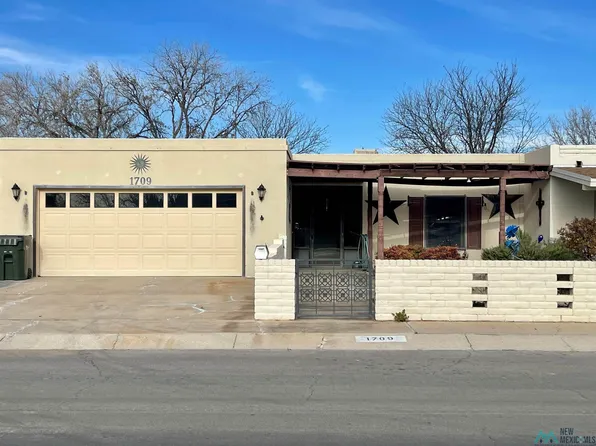 1709 Live Oak Pl, Carlsbad, NM 88220