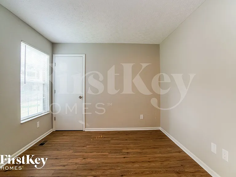 2333 Hunterstown Dr — Photo 11