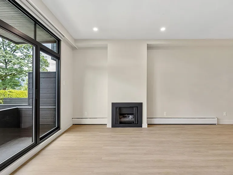 1010 Cypress St — Photo 3