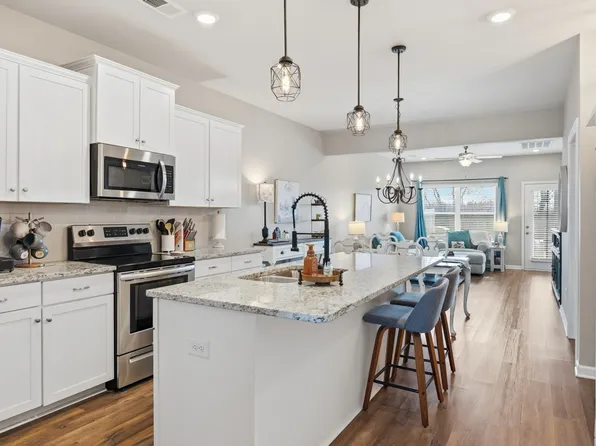 5005 Percival Dr, Gallatin, TN 37066