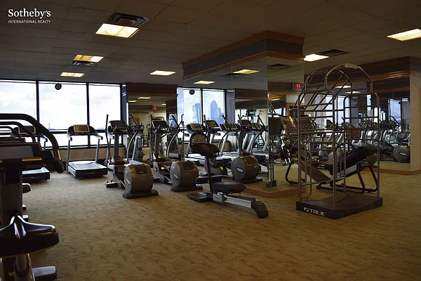 Rented by Sotheby's International Realty | media 59