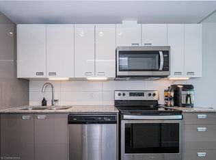 257 Hemlock St UNIT 615, Waterloo, ON N2L 3R4