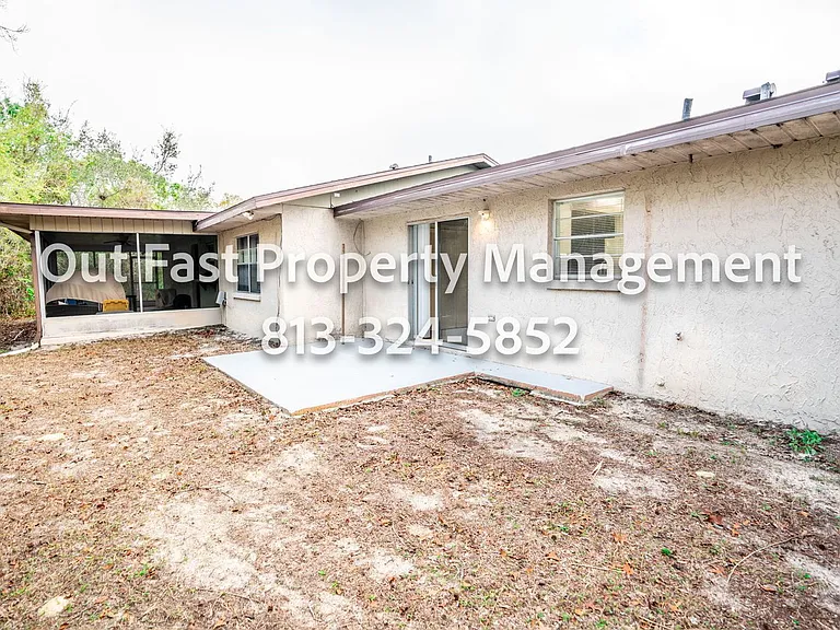 1273 Sylvia Ave — Photo 46