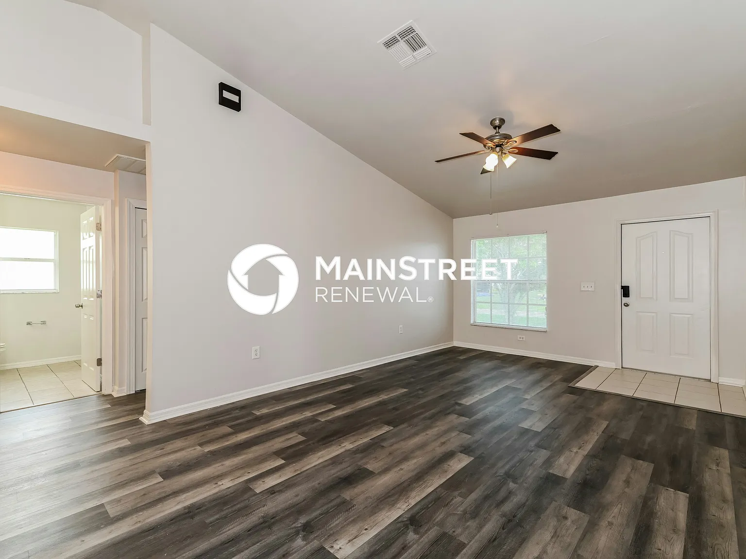 5015 Bywood St — Photo 3