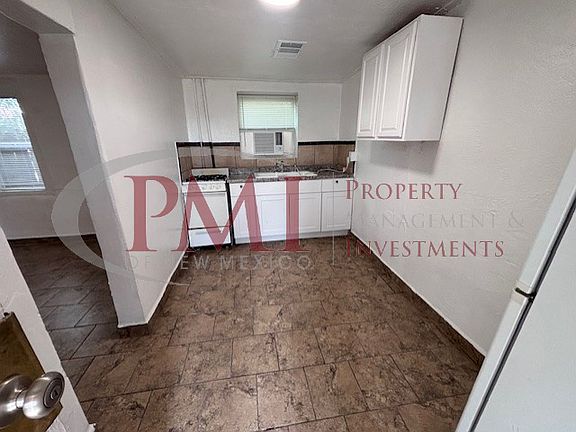 4th image of 515 E Las Cruces Ave #3