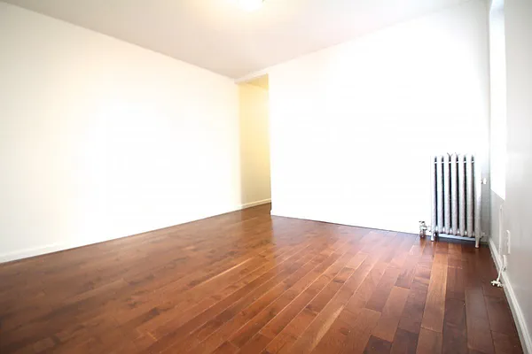 Rented by Bohemia Realty Group | media 17