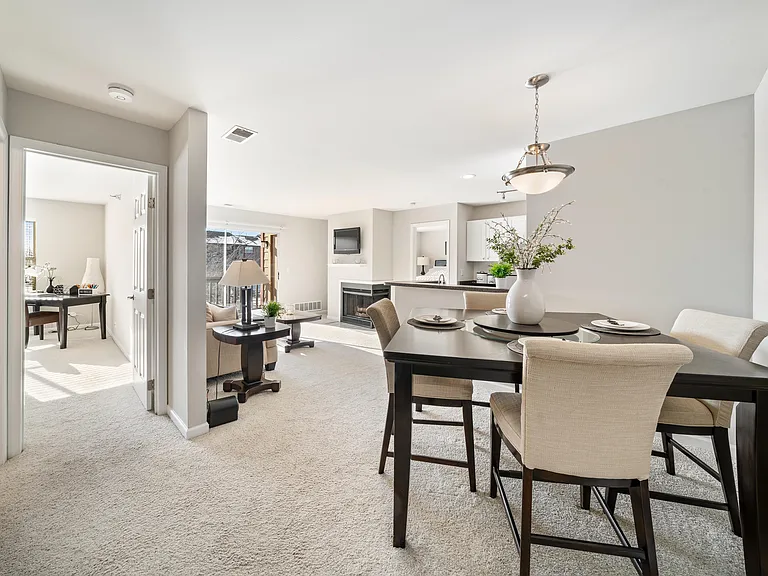 Camden at Bloomingdale Apartments — Photo 16