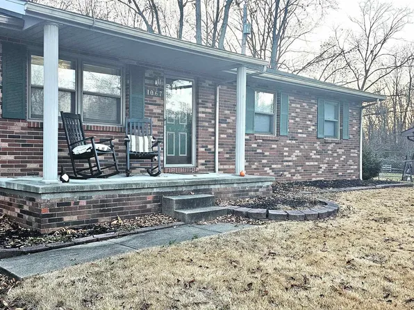 1067 Northwood Dr, Boonville, IN 47601