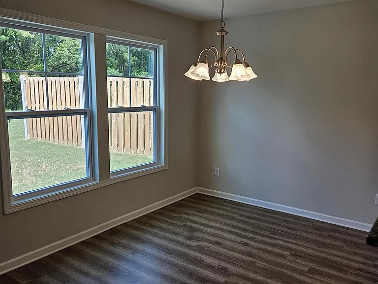 1441 Feldspar Ct — Photo 7