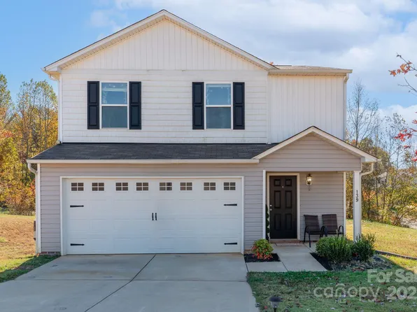 139 Jo Creek Ln, Harmony, NC 28634