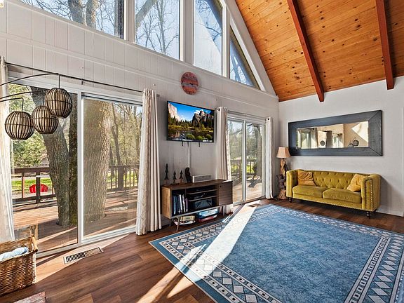 5th image of 19331 Reid Cir