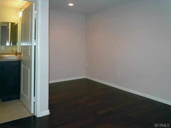 3rd image of 1241 N Wilcox Ave