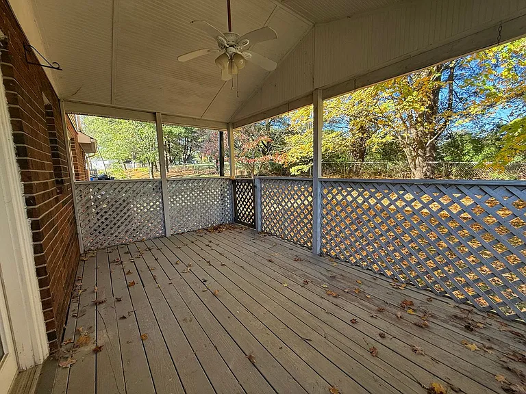 1628 Hunters Branch Rd — Photo 23