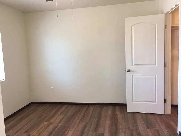 443 Nunneley Rd — Photo 18