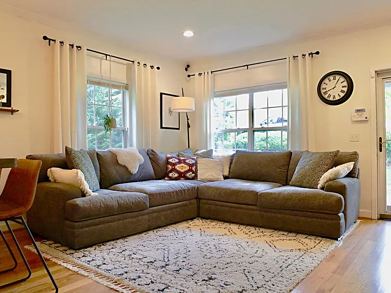 1408 Oakhurst Dr — Photo 2