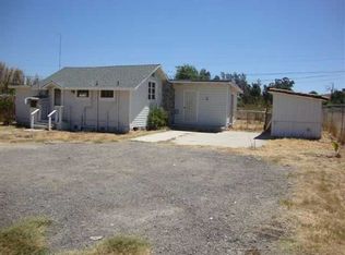 1215 Keyser Rd, Ramona, CA 92065