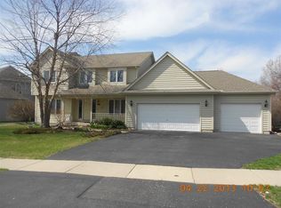 235 Westhaven Cir, Geneva, IL 60134