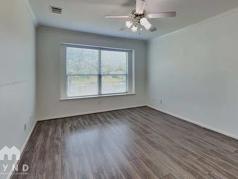 2809 Winding Shore Ln — Photo 17