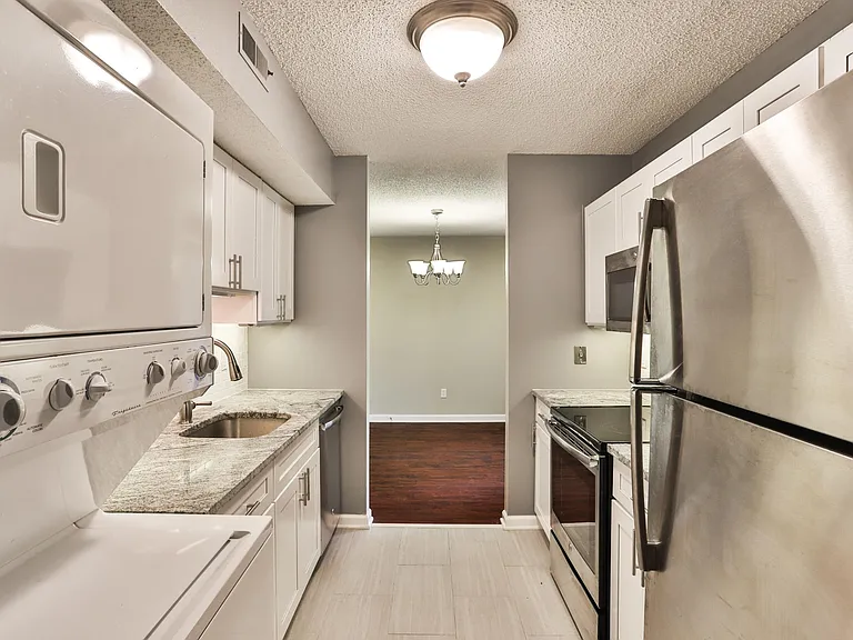 1608 Redbird Cv — Photo 10