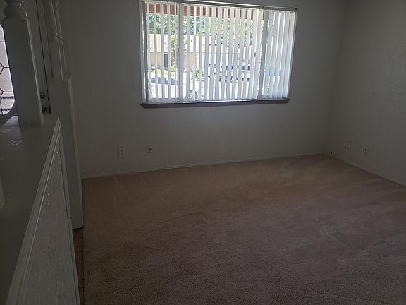 3rd image of 6613 Renee Ave NE