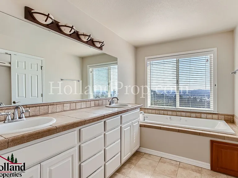 10944 SE Lenore St — Photo 17