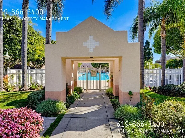 7163 Camino Degrazia #112 — Photo 49