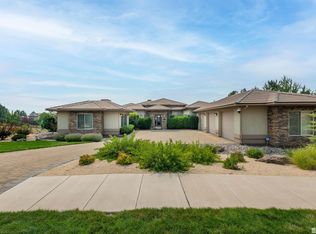 1875 Dove Mountain Ct, Reno, NV 89523