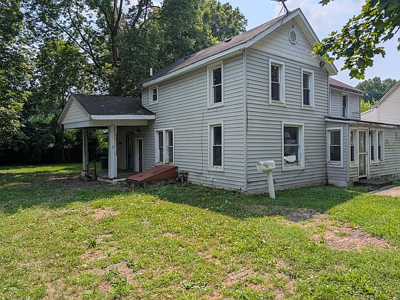 2nd image of 514 Howard St