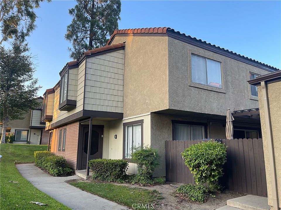 1st image of 9386 Mesa Verde Dr APT B
