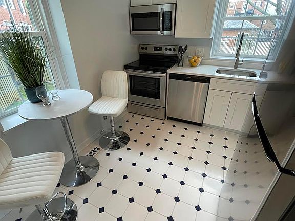 3rd image of 4819 30th St S APT A1