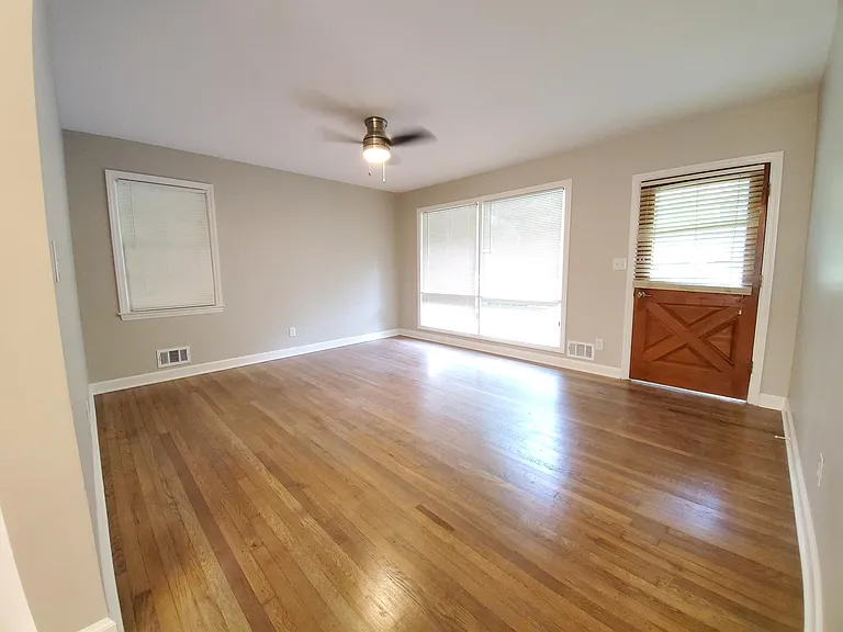 1518 Ashburton Rd — Photo 5