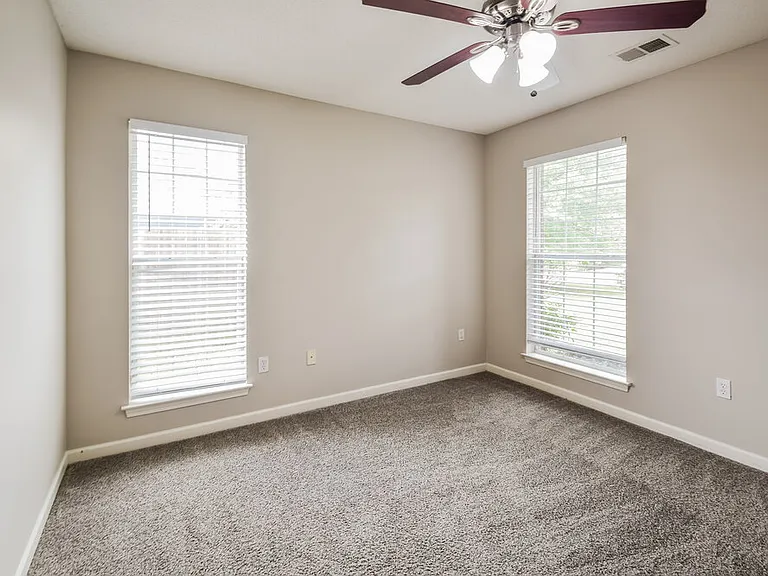 5678 Kuykendall Dr — Photo 15