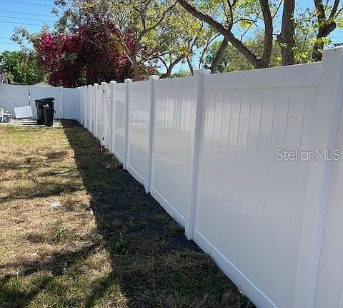 5th image of 1256 S BUMBY AVENUE