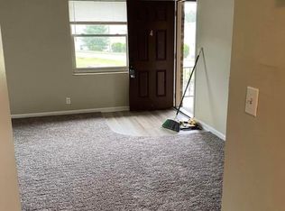 4230 Glen Hill Manor Dr #4, Louisville, KY 40272