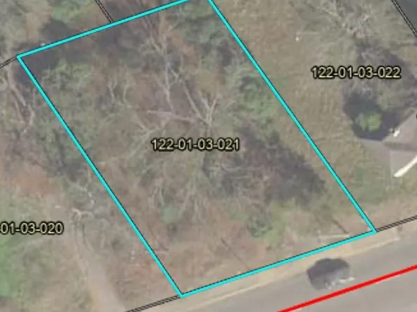 107 Brooks St E, Abbeville, SC 29620