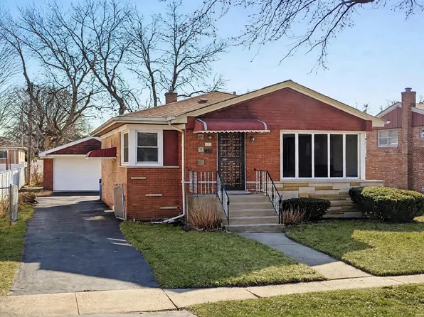9521 S Knox Ave, Oak Lawn, IL 60453