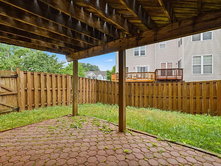 45570 Trestle Ter — Photo 30