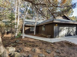 61236 Paulina Ln, Bend, OR 97702