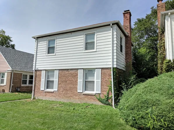 740 Gardner Rd, Westchester, IL 60154