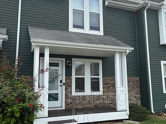 2nd image of 1234 Poets Ct