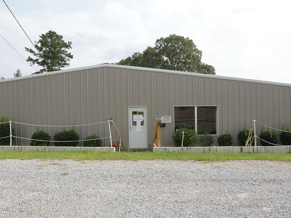 1st image of 2136 Luverne Hwy