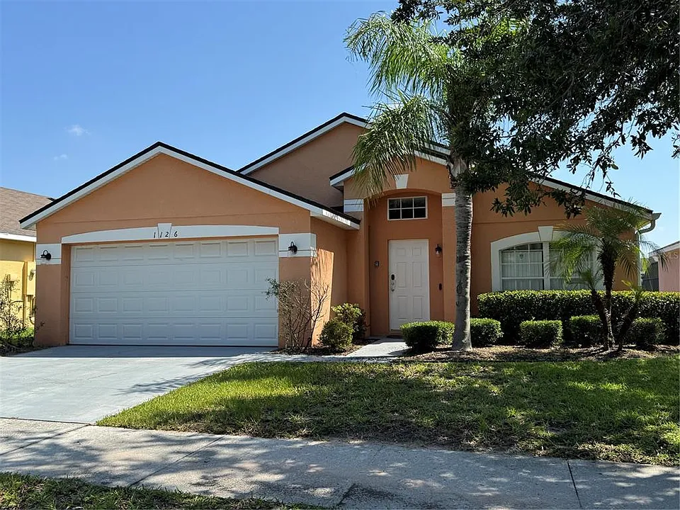 1126 Sandy Ridge Dr