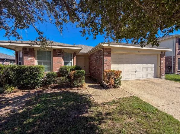 2111 Southridge Ln, Sherman, TX 75092