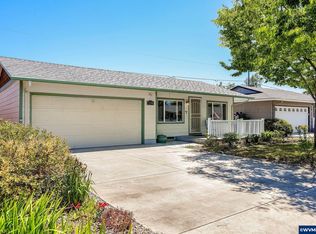 1346 Princeton Rd, Woodburn, OR 97071