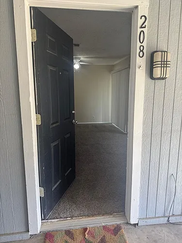 Floor plan 208