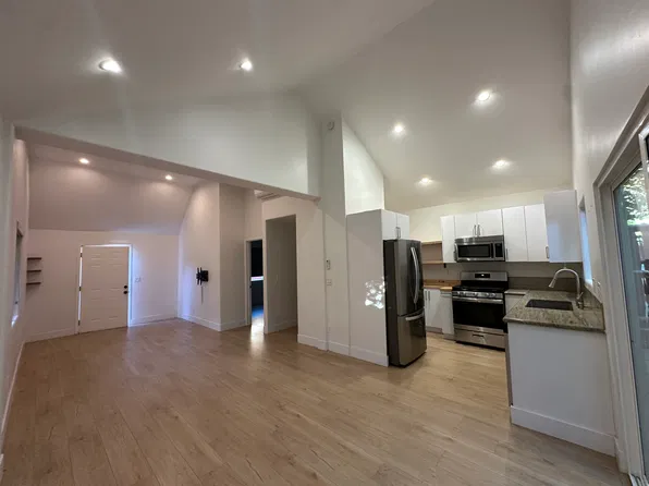 135 1/2 S Avenue 54, Los Angeles, CA 90042
